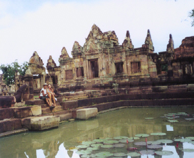 Muang Tam ruins